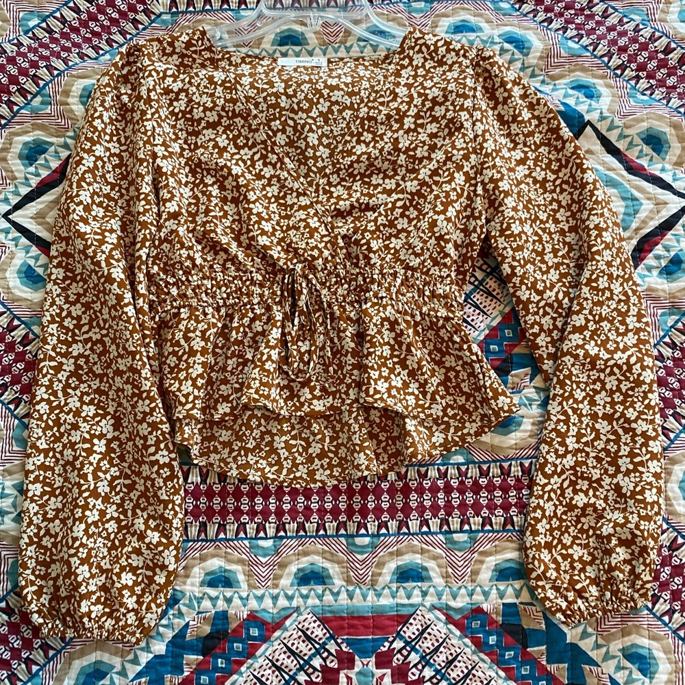 Floral fitted crop top